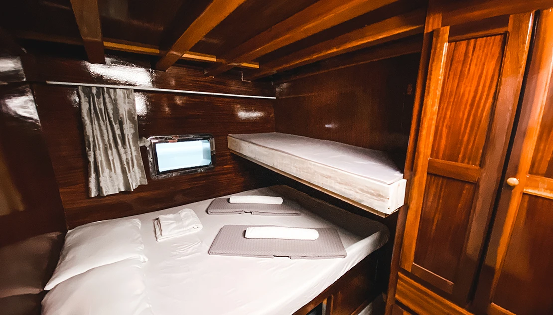 Triple Cabin